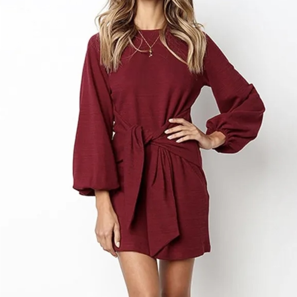 Women’s long lantern sleeve tie waist cocktail dress size large